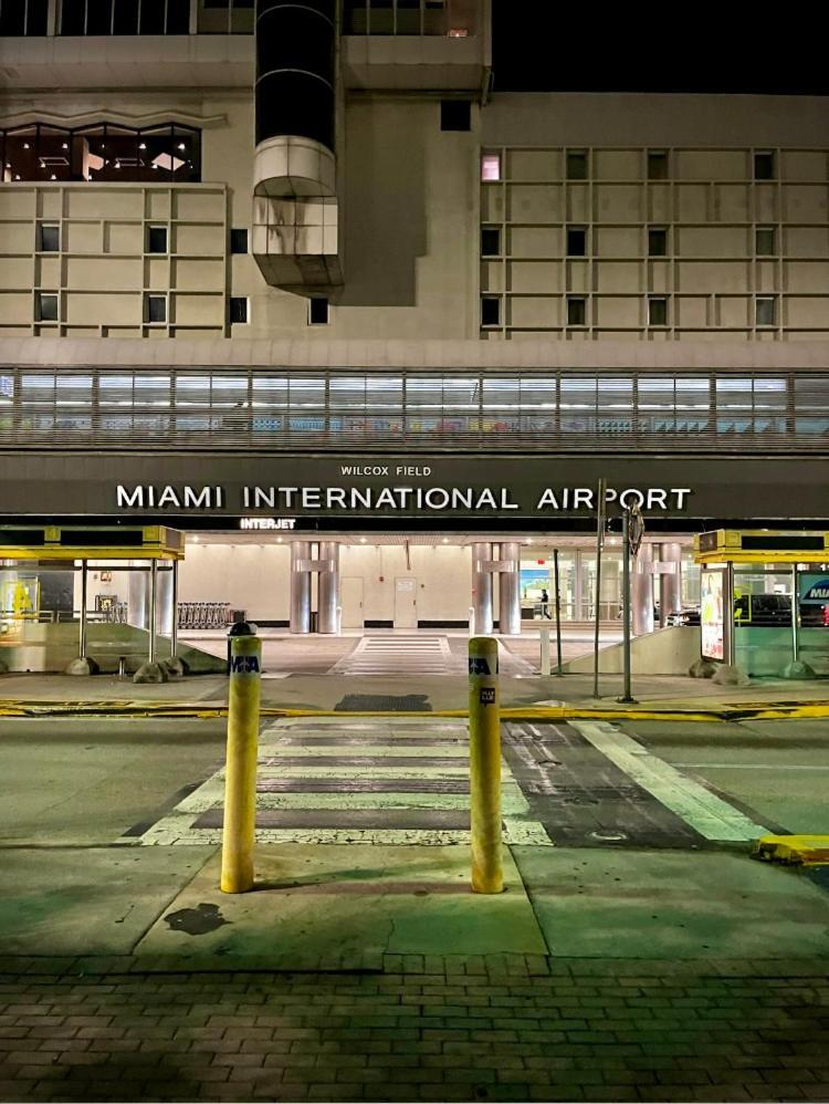 Private Room Near Miami Airport - Free Parking - 01 Dış mekan fotoğraf