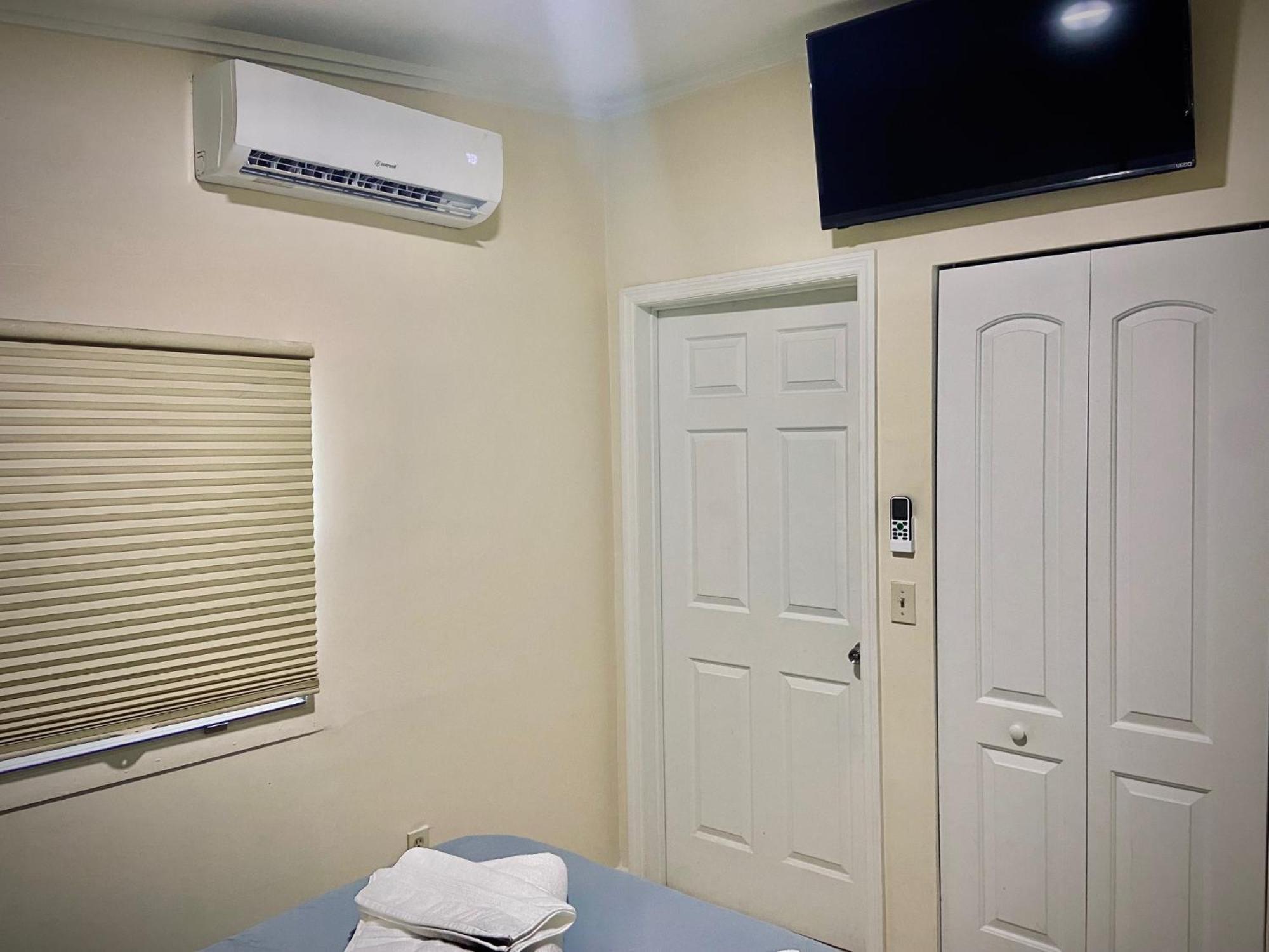 Private Room Near Miami Airport - Free Parking - 01 Dış mekan fotoğraf